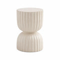 Table d'appoint en ciment beige